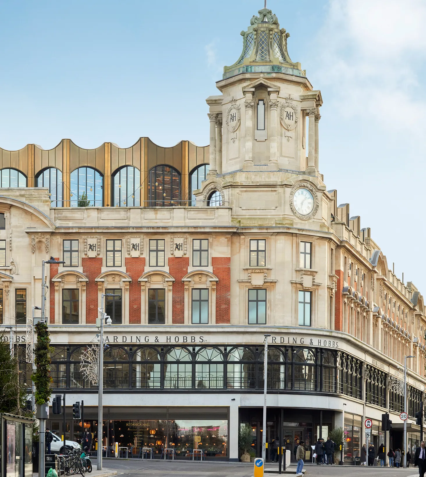Building exterior with view of roof pavillion